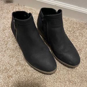 Maurice’s black ankle boots.